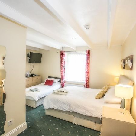 The Brown Horse Hotel Wolsingham Eksteriør billede